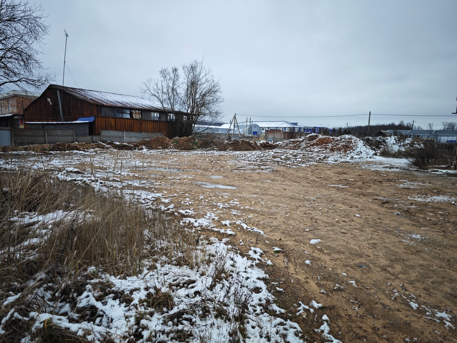 Территория-земля в аренду на участке по адресу: Промзона, участок 7